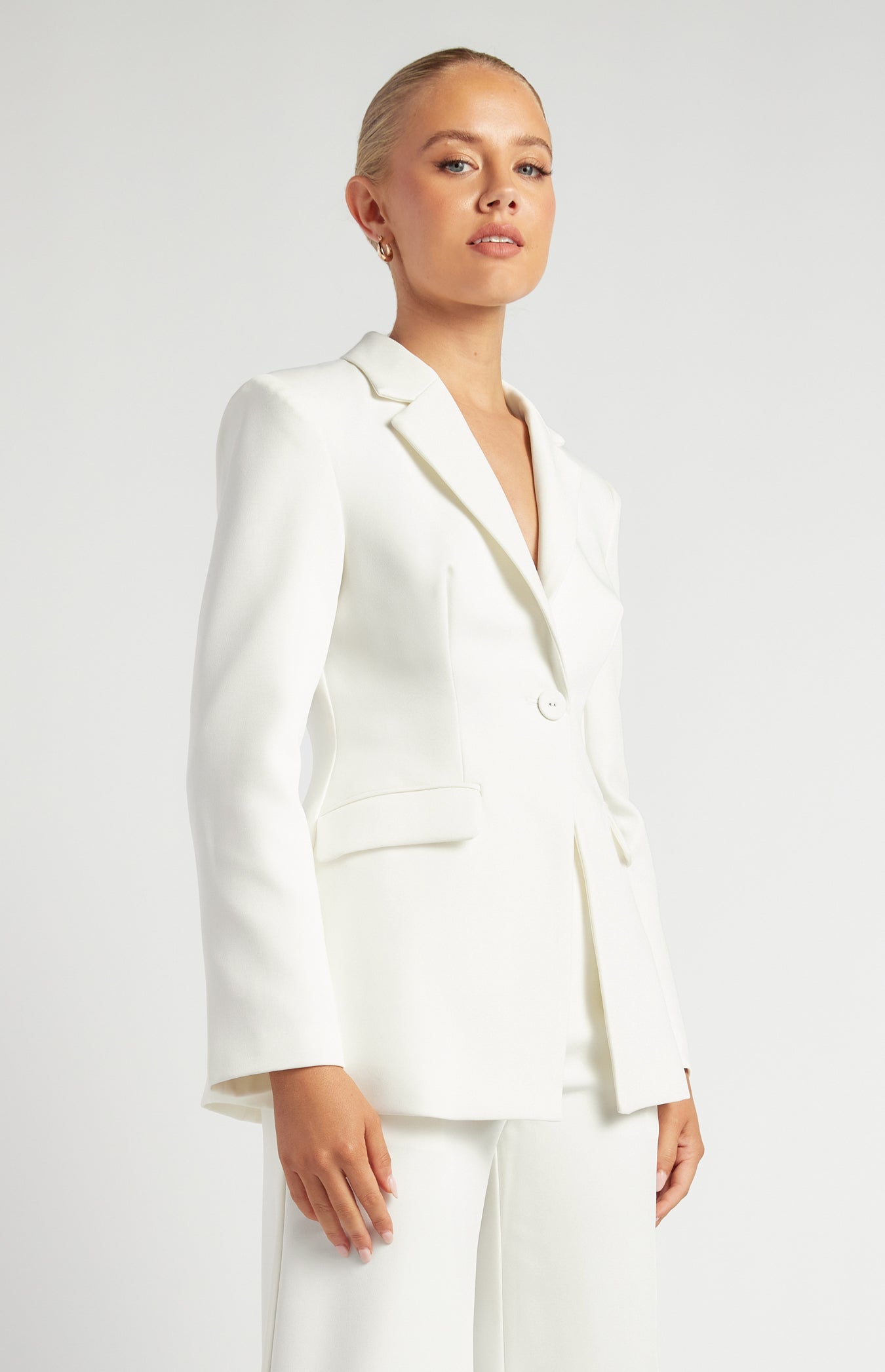 SOGNA women's cinched waist tailored blazer SJT398A in White - image 5