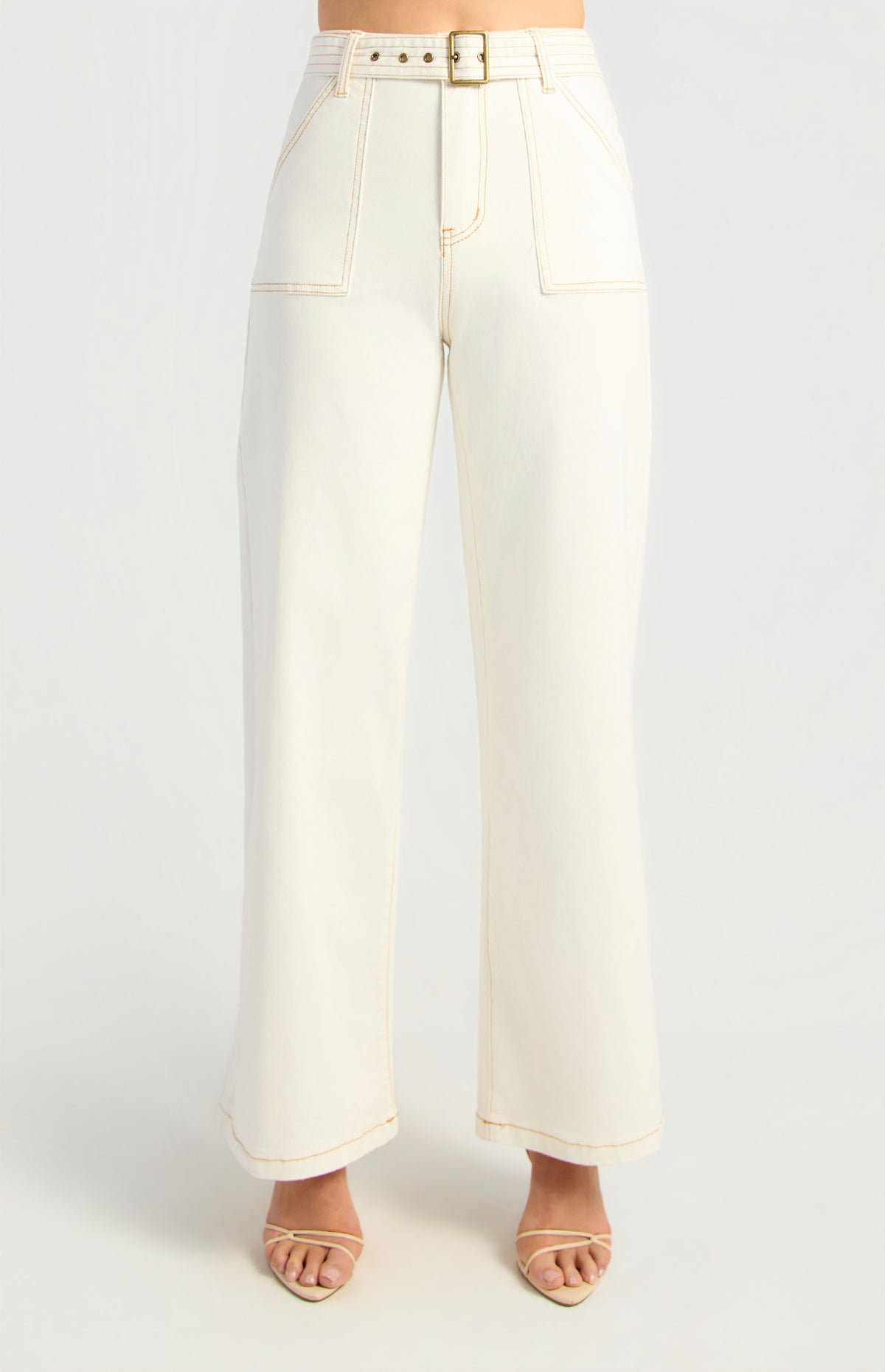 SOGNA WDM667 white patch-pocket denim jeans with gold-tone buckle belt, front view