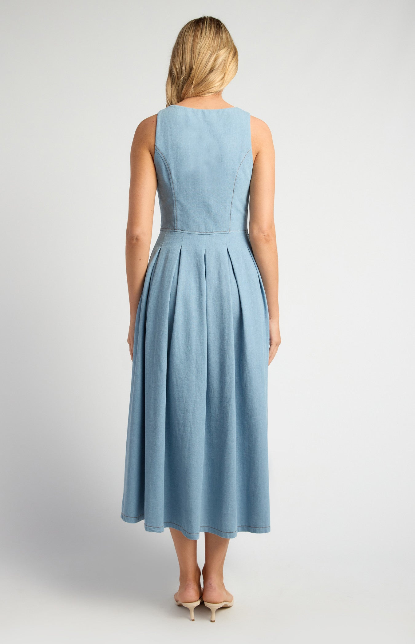 SOGNA COLEmbossed Gold Button Chambray Dress SDR1763A