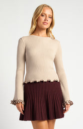 SOGNA COL Contrast Twirl Feature Knit Top SKN939