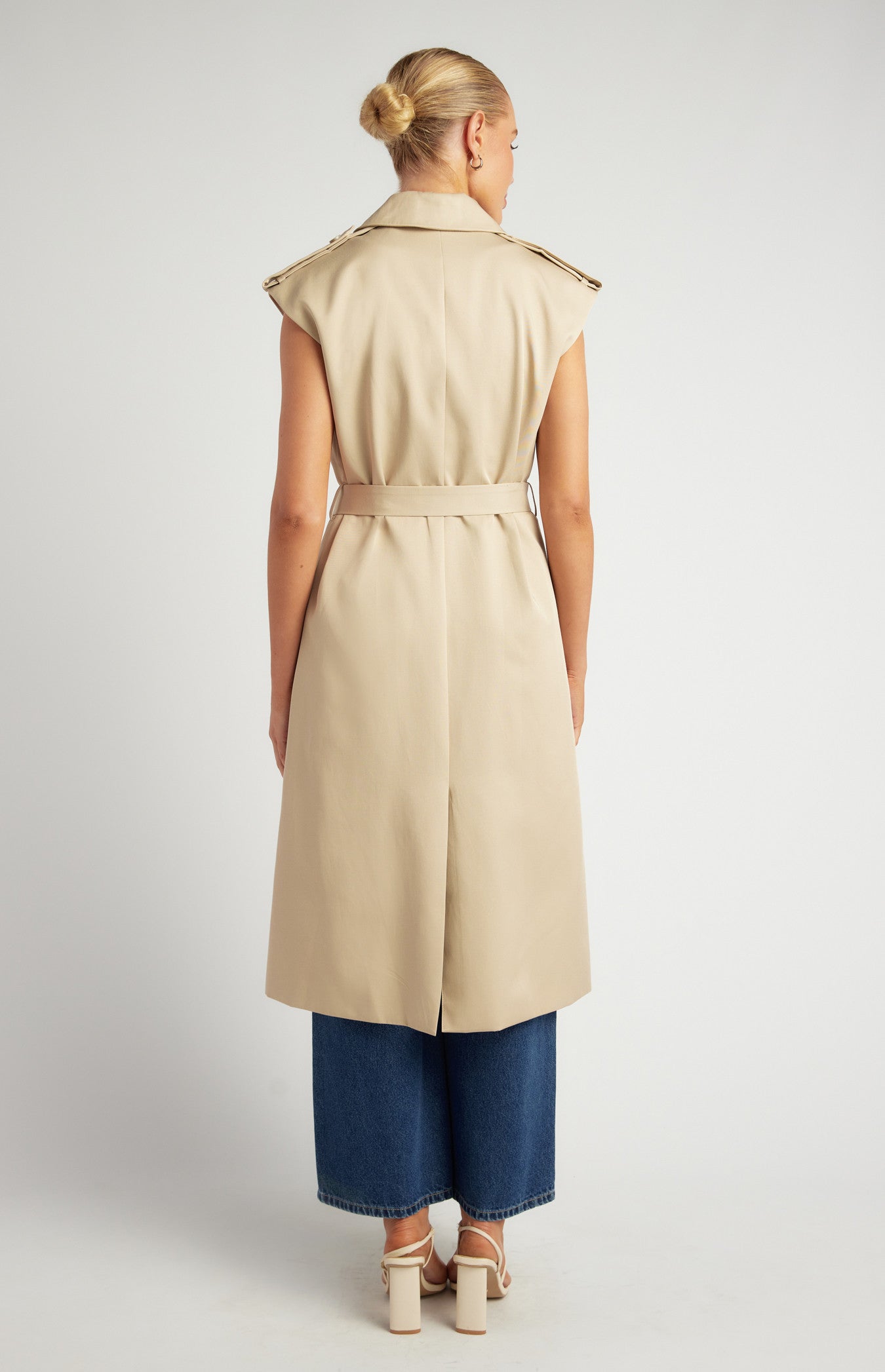SOGNA COL Sleeveless Vest Trench coat WJT242B