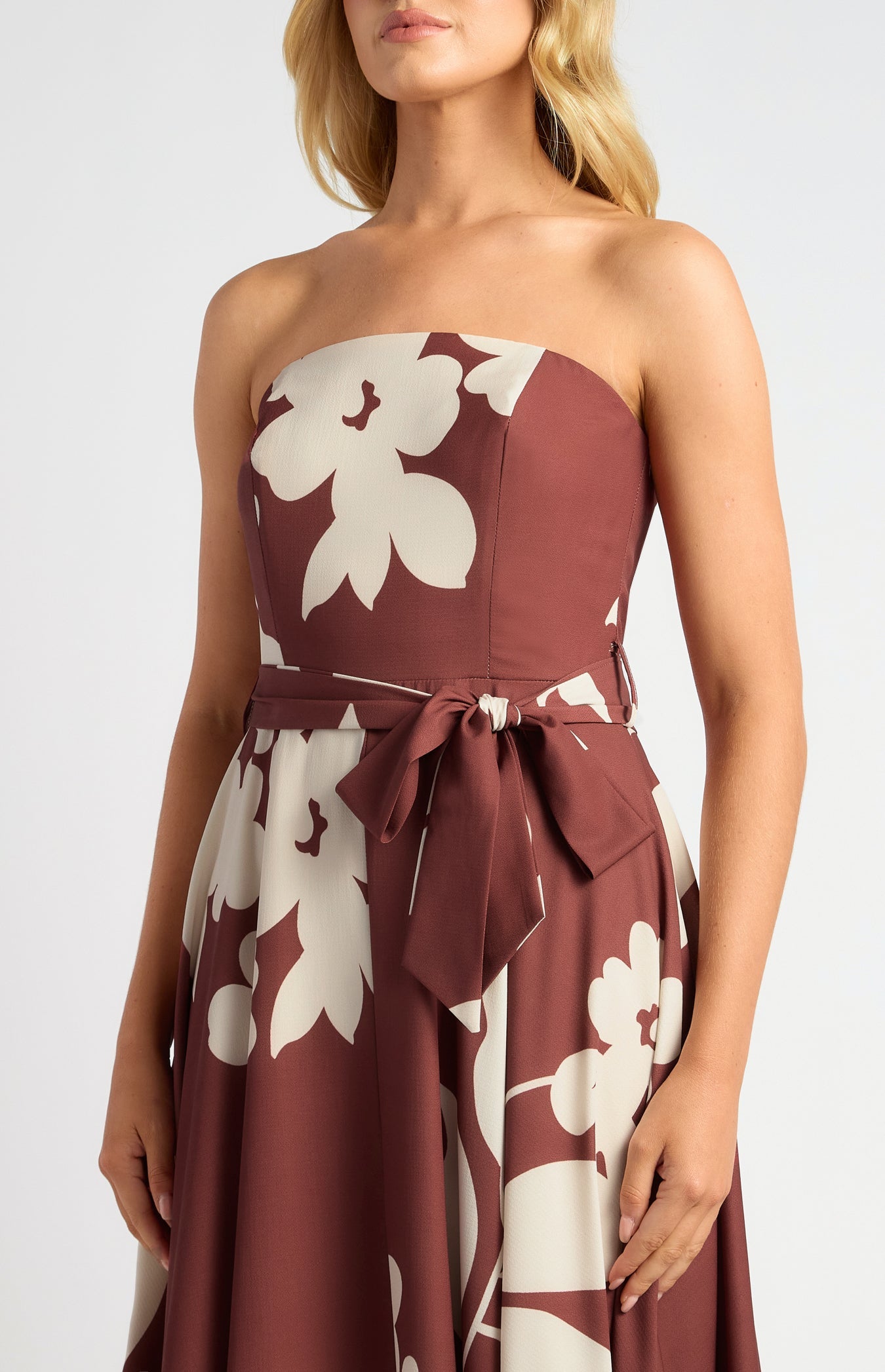 SDR342-14A merlot abstract floral strapless maxi dress – full-length view