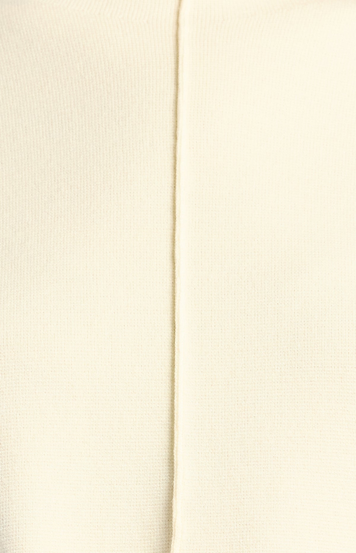 SKN967 white centre-seam knit top, knit texture detail