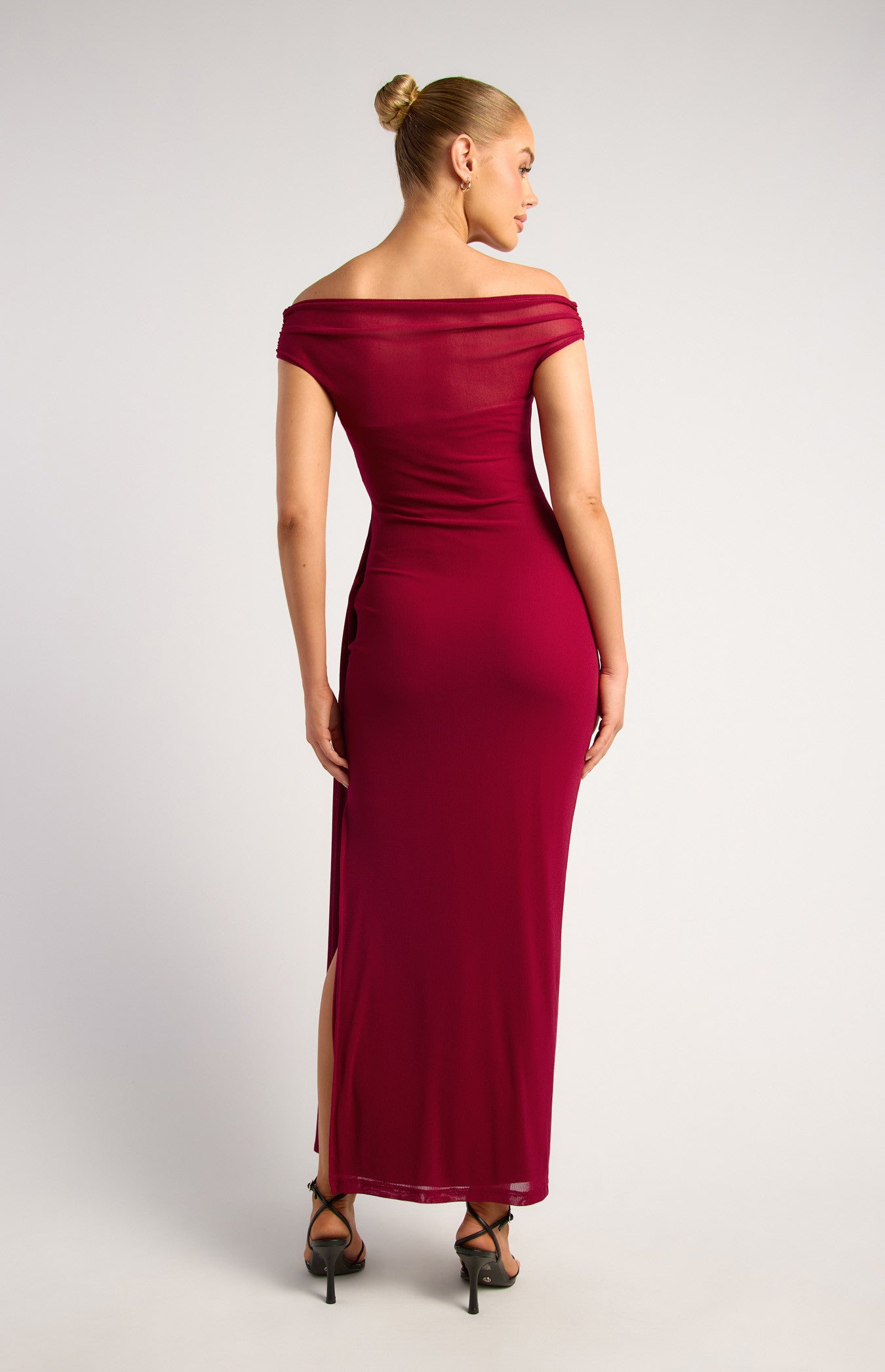 Part Offshouder Dress SDR1846A