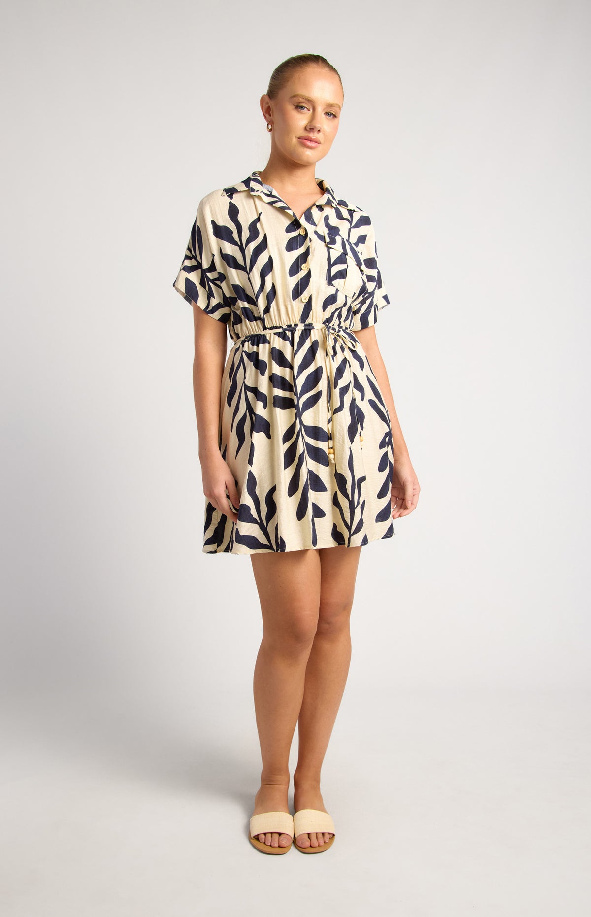 SOGNA COLLeaf Print Elastic Waist Shirt Dress SDR1867A