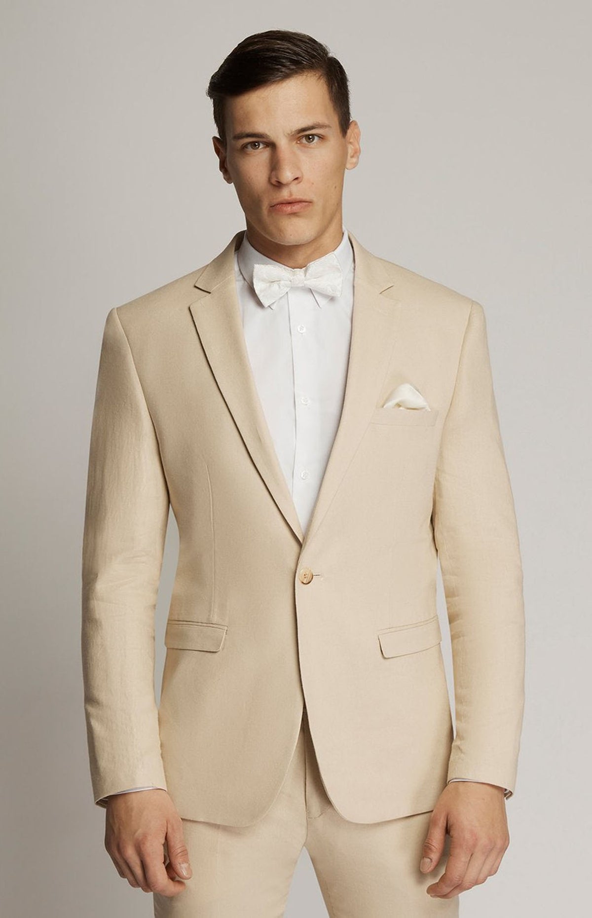 Men's Linen Suit Jacket 5910 in beige, front view on model.