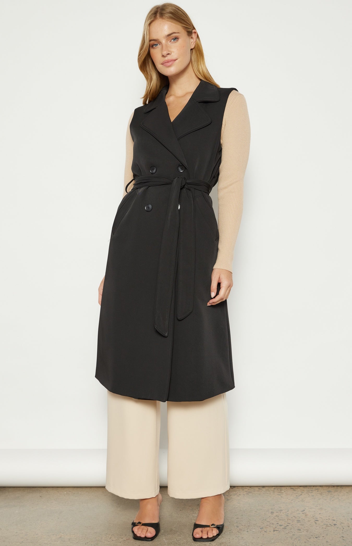 SOGNA COL Contrast Stitching Longline Sleeveless Trench Coat  WJT228B